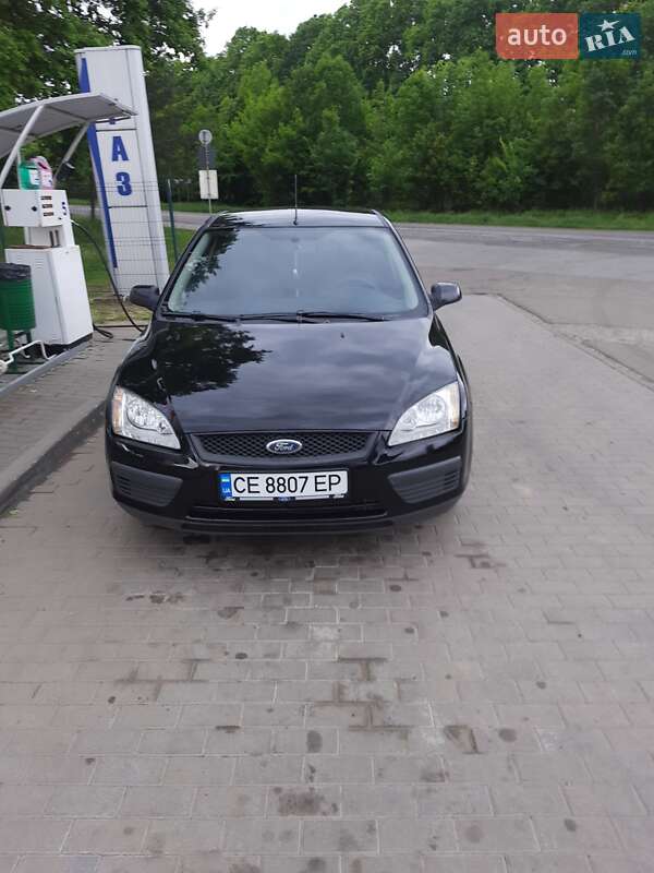 Хэтчбек Ford Focus 2007 в Вашковцах