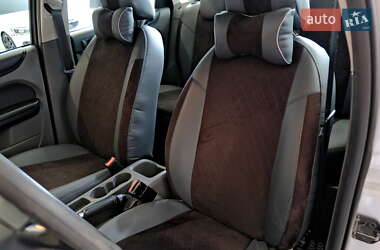 Седан Ford Focus 2009 в 