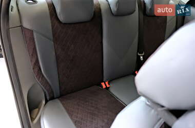Седан Ford Focus 2009 в 