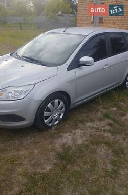 Універсал Ford Focus 2010 в Сарнах