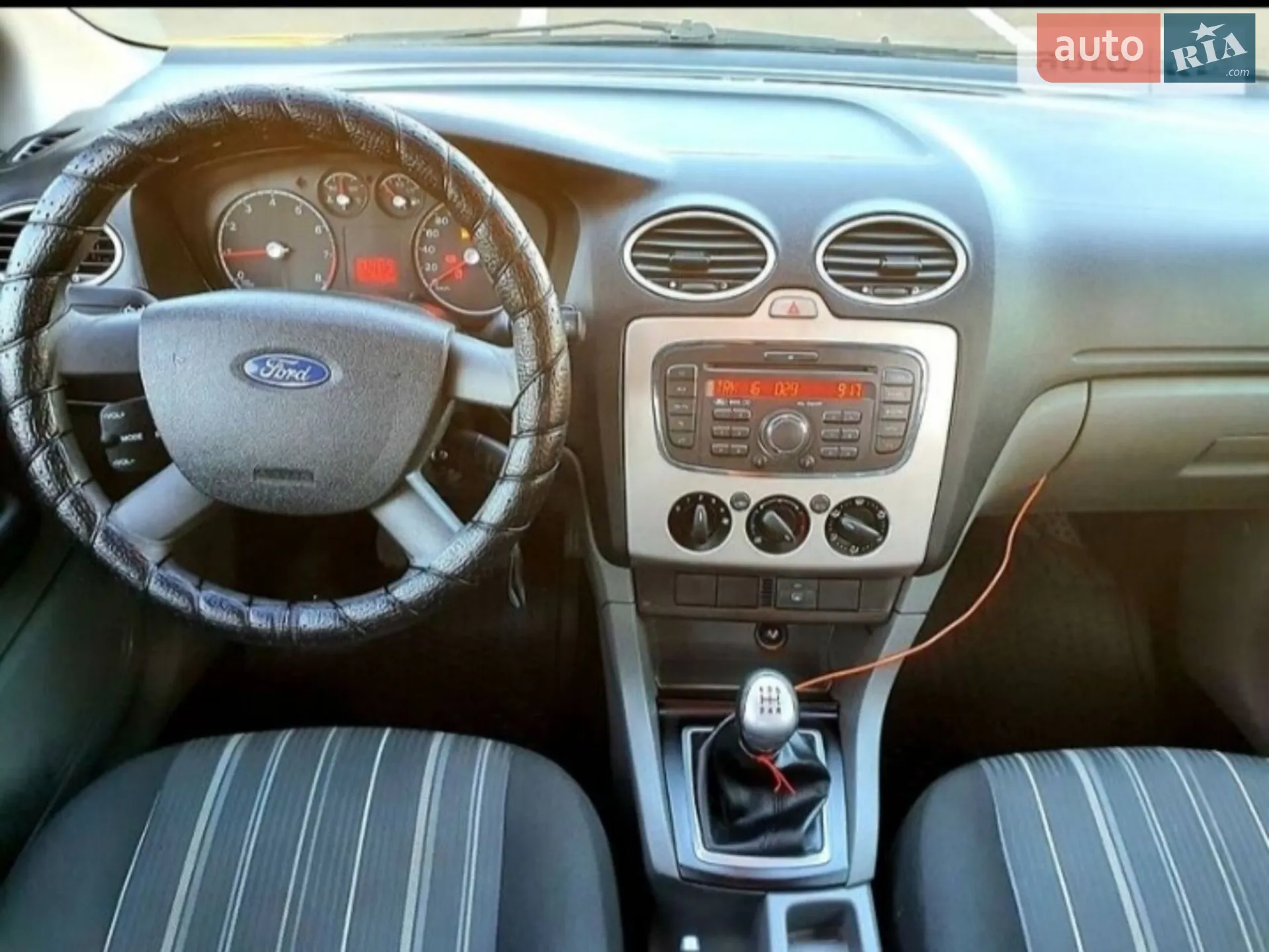 2011 Ford Focus - мініатюра 8