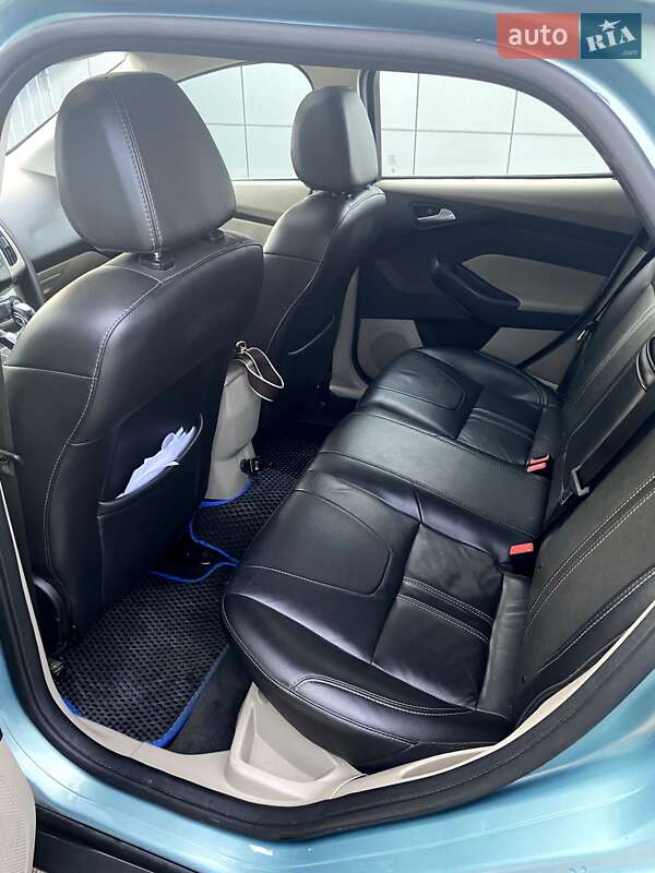 Хетчбек Ford Focus 2011 в Глухові