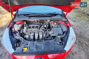 Седан Ford Focus 2016 в Дніпрі