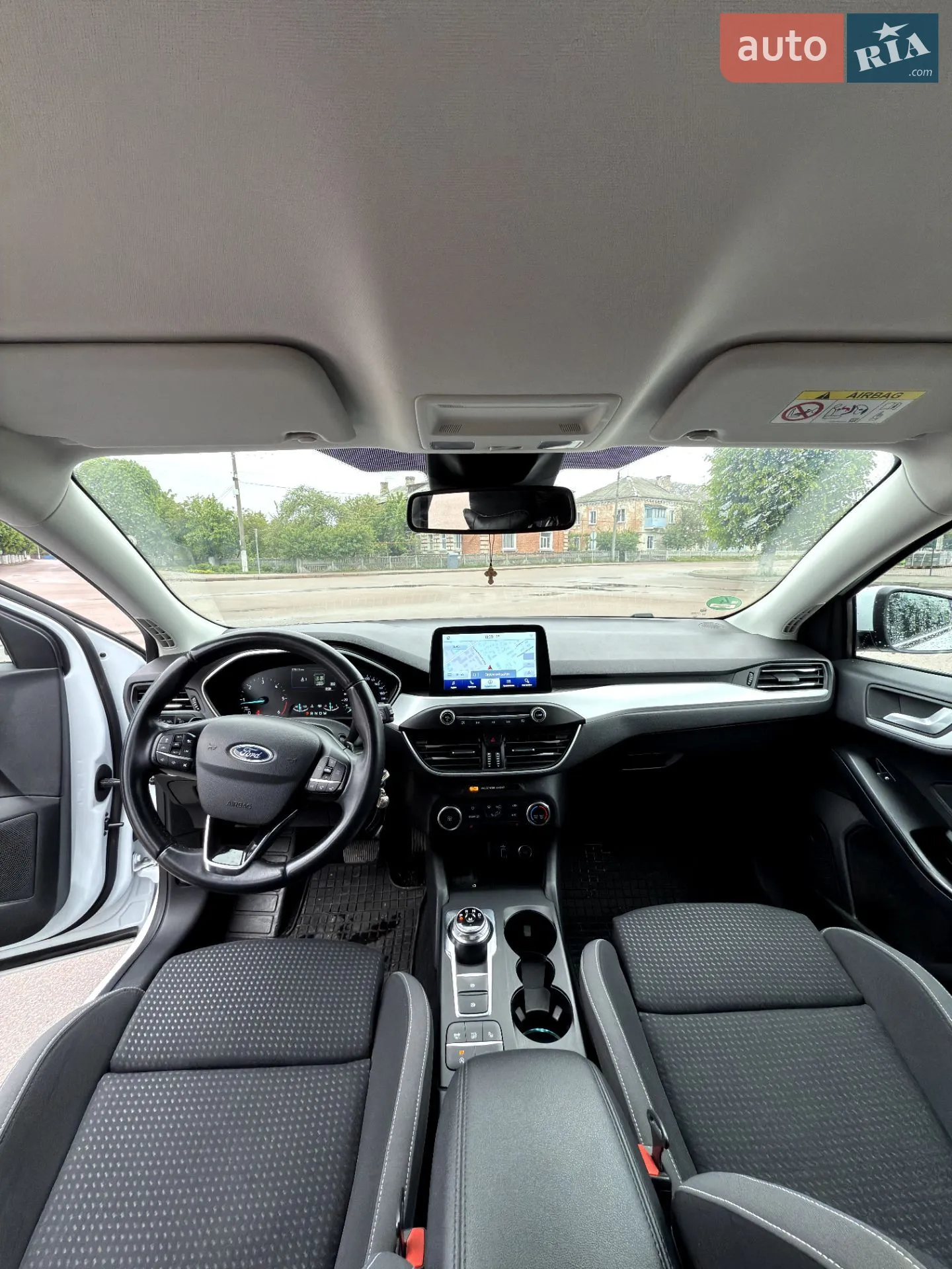 2018 Ford Focus - мініатюра 13