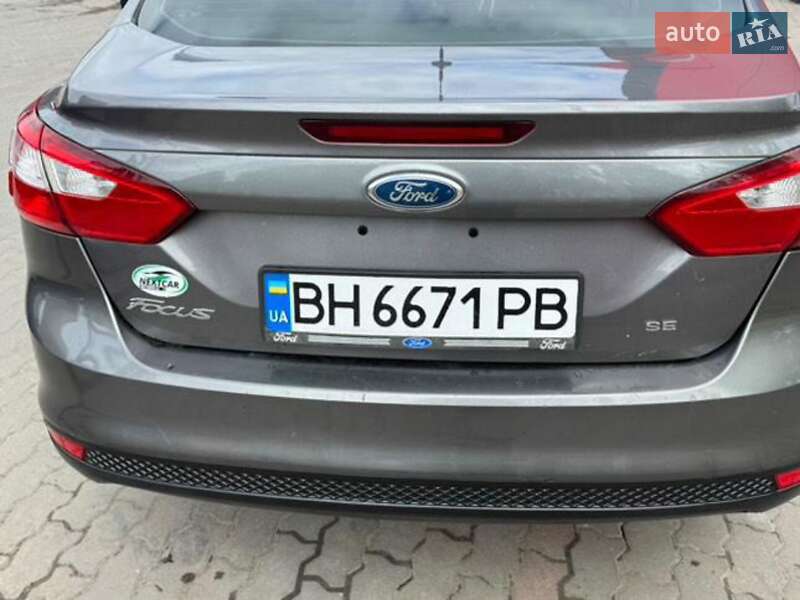 Седан Ford Focus 2011 в Калуше