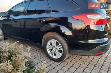 Универсал Ford Focus 2014 в 