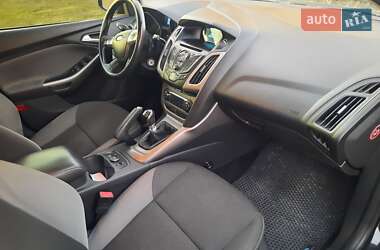Универсал Ford Focus 2014 в 
