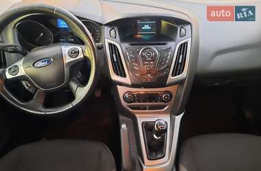 Универсал Ford Focus 2014 в 