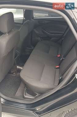 Седан Ford Focus 2018 в 