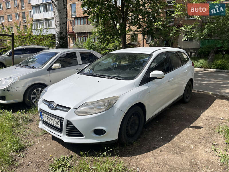 Универсал Ford Focus 2014 в 