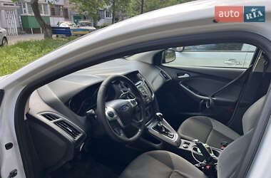 Универсал Ford Focus 2014 в 
