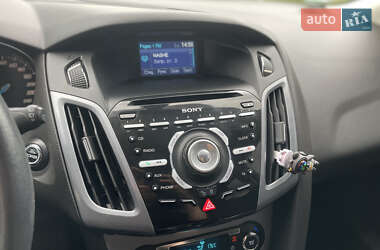Универсал Ford Focus 2012 в 