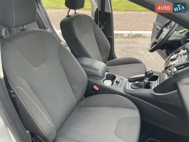 Универсал Ford Focus 2012 в Ровно