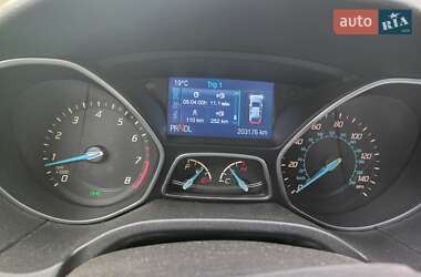 Хэтчбек Ford Focus 2014 в 