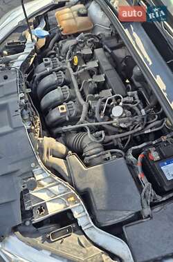 Седан Ford Focus 2015 в 