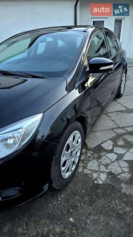 Хэтчбек Ford Focus 2013 в Львове фото 2 Хэтчбек Ford Focus 2013 в Львове