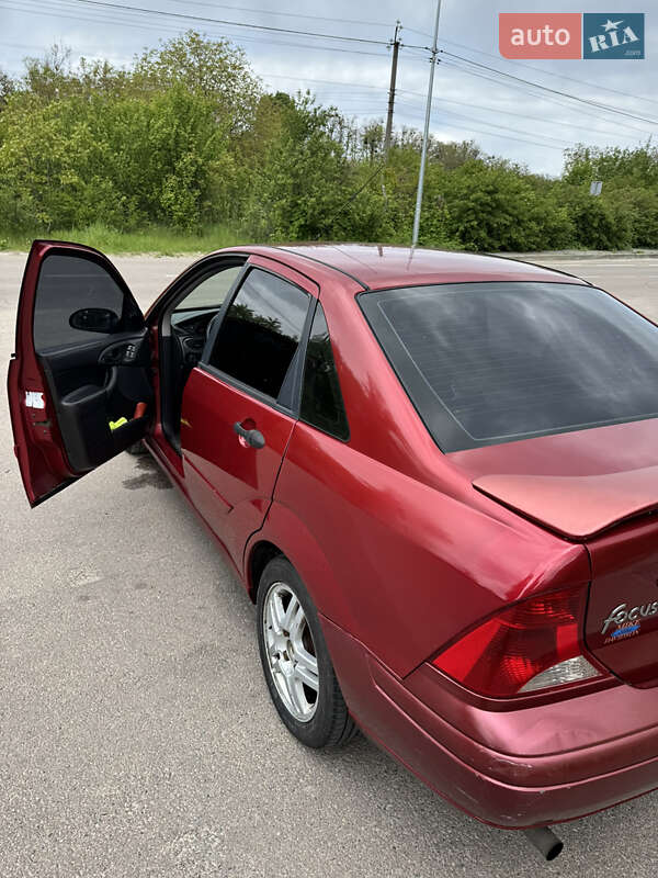 Седан Ford Focus 2001 в Києві