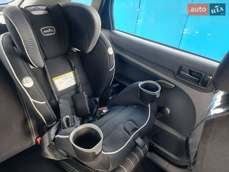 Хэтчбек Ford Focus 2011 в Виннице