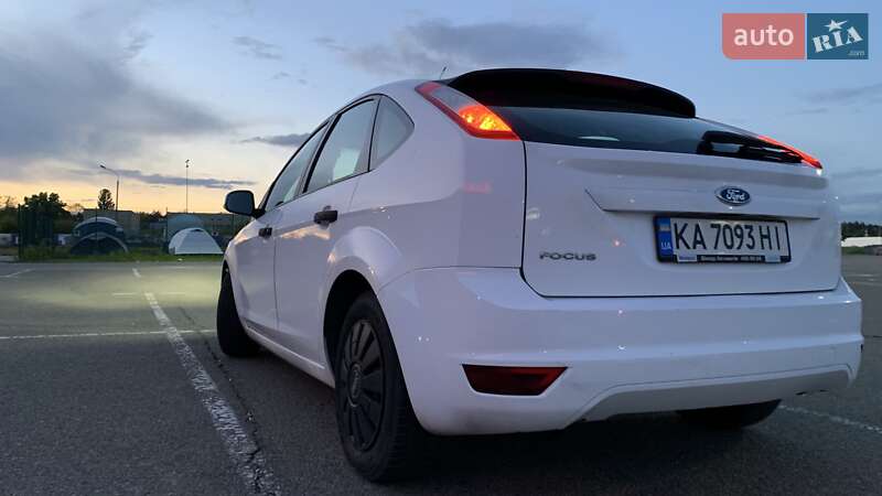 Ford Focus 2011