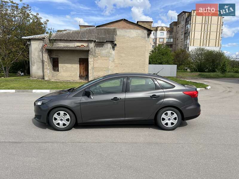 Седан Ford Focus 2016 в Богуславе