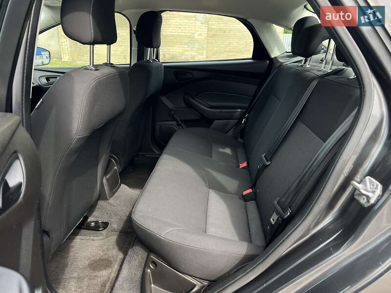 Седан Ford Focus 2016 в Богуславе