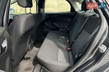 Седан Ford Focus 2016 в 