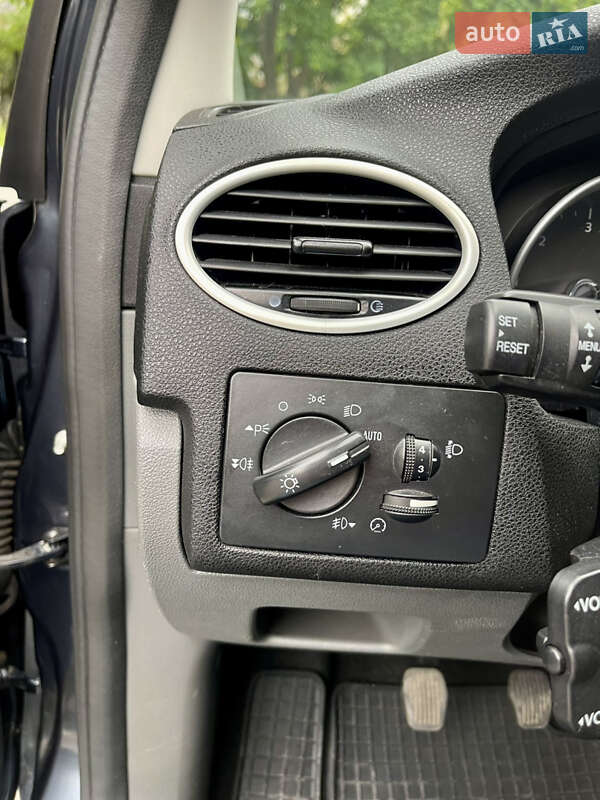 Хетчбек Ford Focus 2008 в Одесі