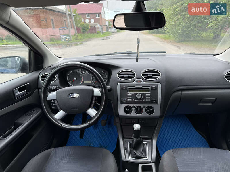 Універсал Ford Focus 2006 в Охтирці