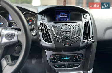 Универсал Ford Focus 2012 в 