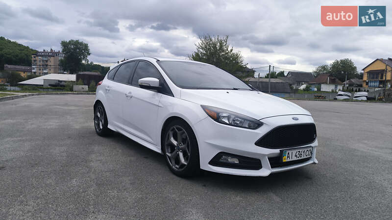 Хэтчбек Ford Focus 2018 в 