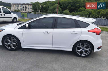 Хэтчбек Ford Focus 2018 в 