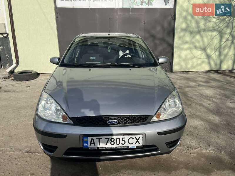 Седан Ford Focus 2004 в 