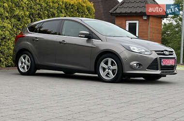 Хетчбек Ford Focus 2014 в 