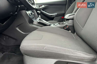 Хетчбек Ford Focus 2014 в 