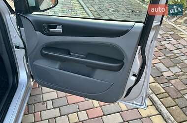 Универсал Ford Focus 2010 в 
