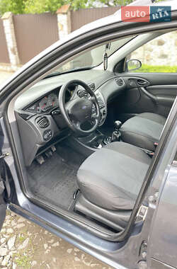 Универсал Ford Focus 2001 в 