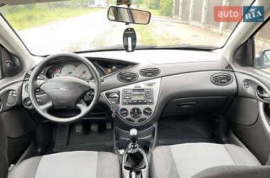 Универсал Ford Focus 2001 в 