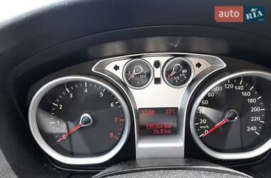 Хэтчбек Ford Focus 2008 в 