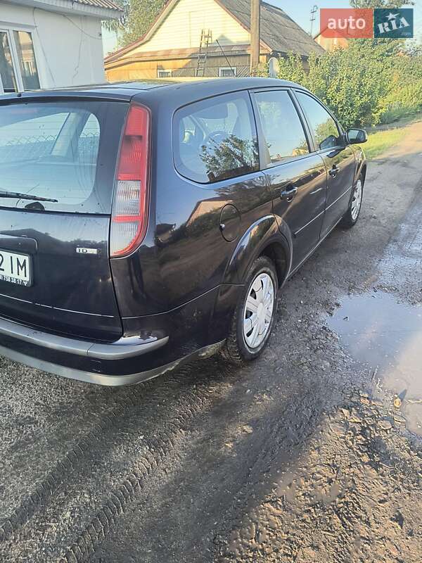 Универсал Ford Focus 2006 в Остроге
