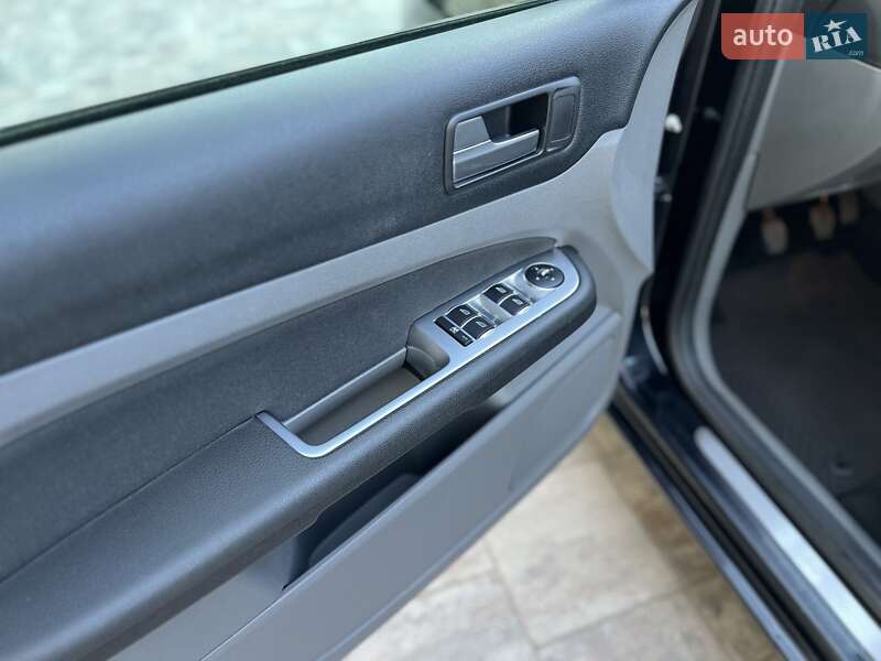Універсал Ford Focus 2008 в Сарнах