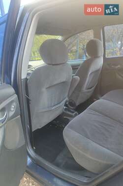 Седан Ford Focus 2002 в 