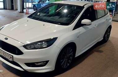 Хетчбек Ford Focus 2018 в 