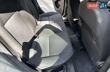 Седан Ford Focus 2014 в 