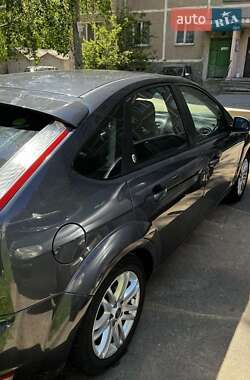 Хэтчбек Ford Focus 2008 в Виннице