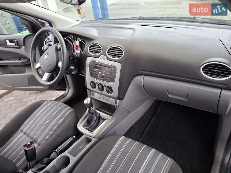 Універсал Ford Focus 2010 в Ужгороді