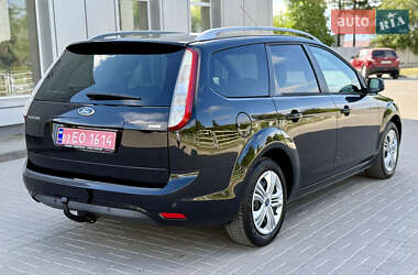 Універсал Ford Focus 2011 в 