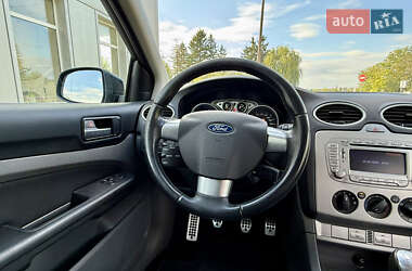 Універсал Ford Focus 2011 в 