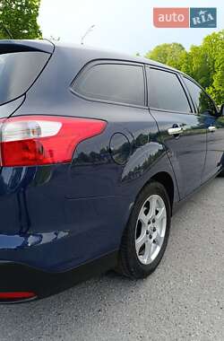 Универсал Ford Focus 2012 в 