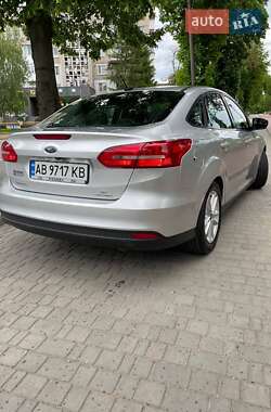 Седан Ford Focus 2016 в 