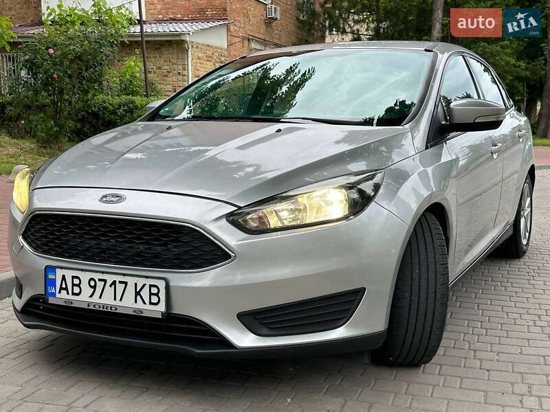 Седан Ford Focus 2016 в 